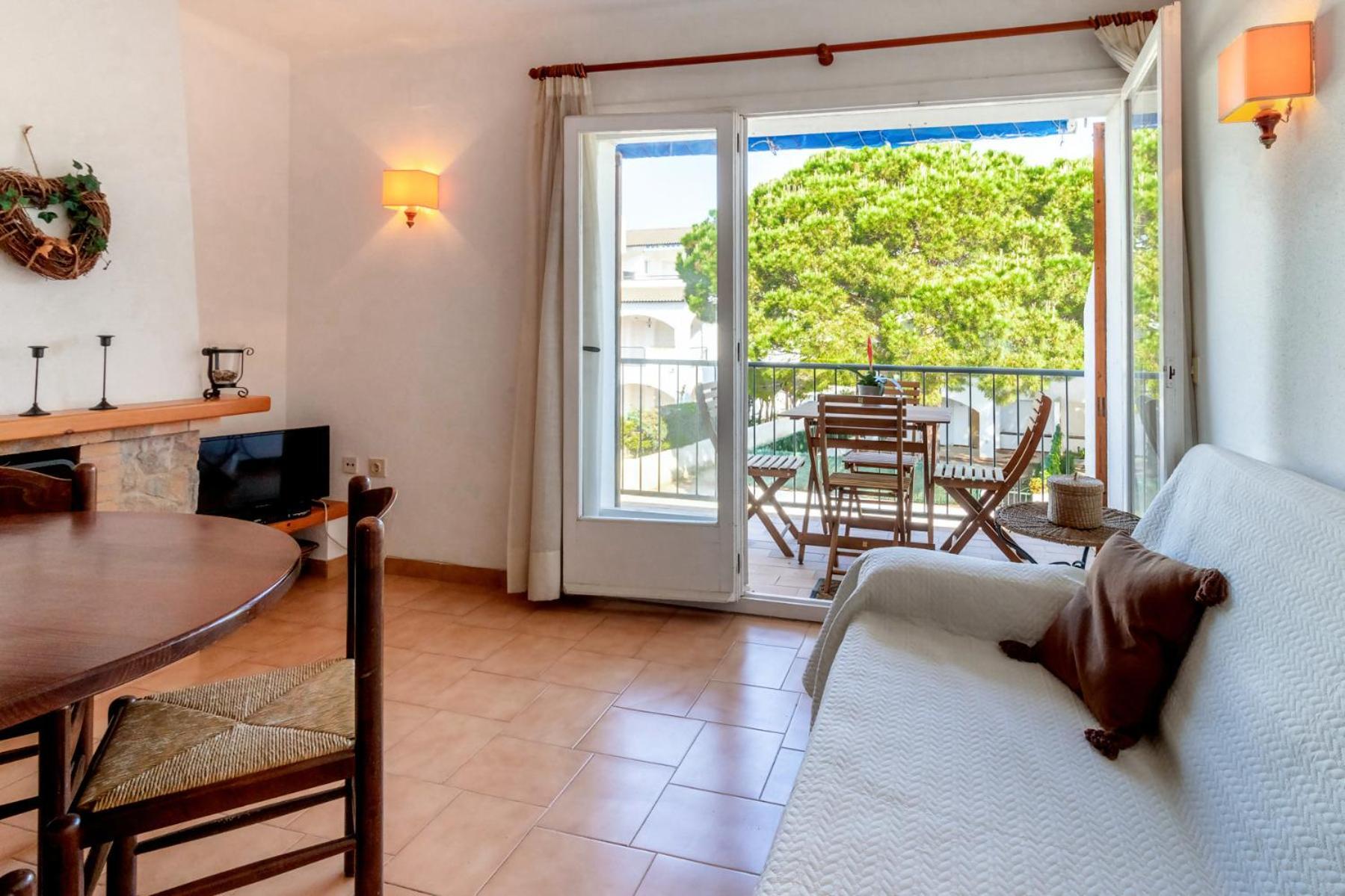 Apartamento Sant Carles 24 Con Terraza Y Barbacoa Comunitaria Gerona